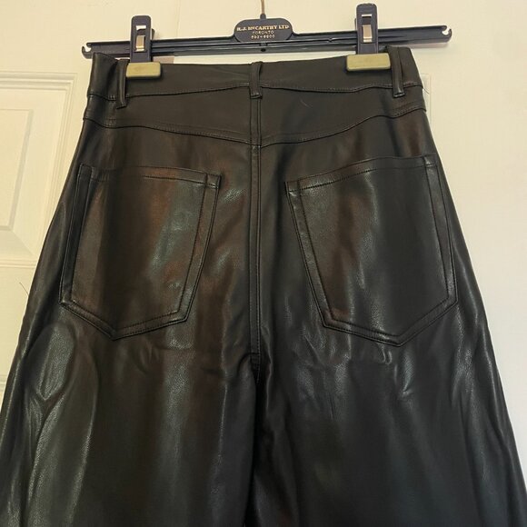 NWT Dynamite Gisele Faux Leather Straight Leg Pants - Jet Black - Size 2 - Picture 4 of 4